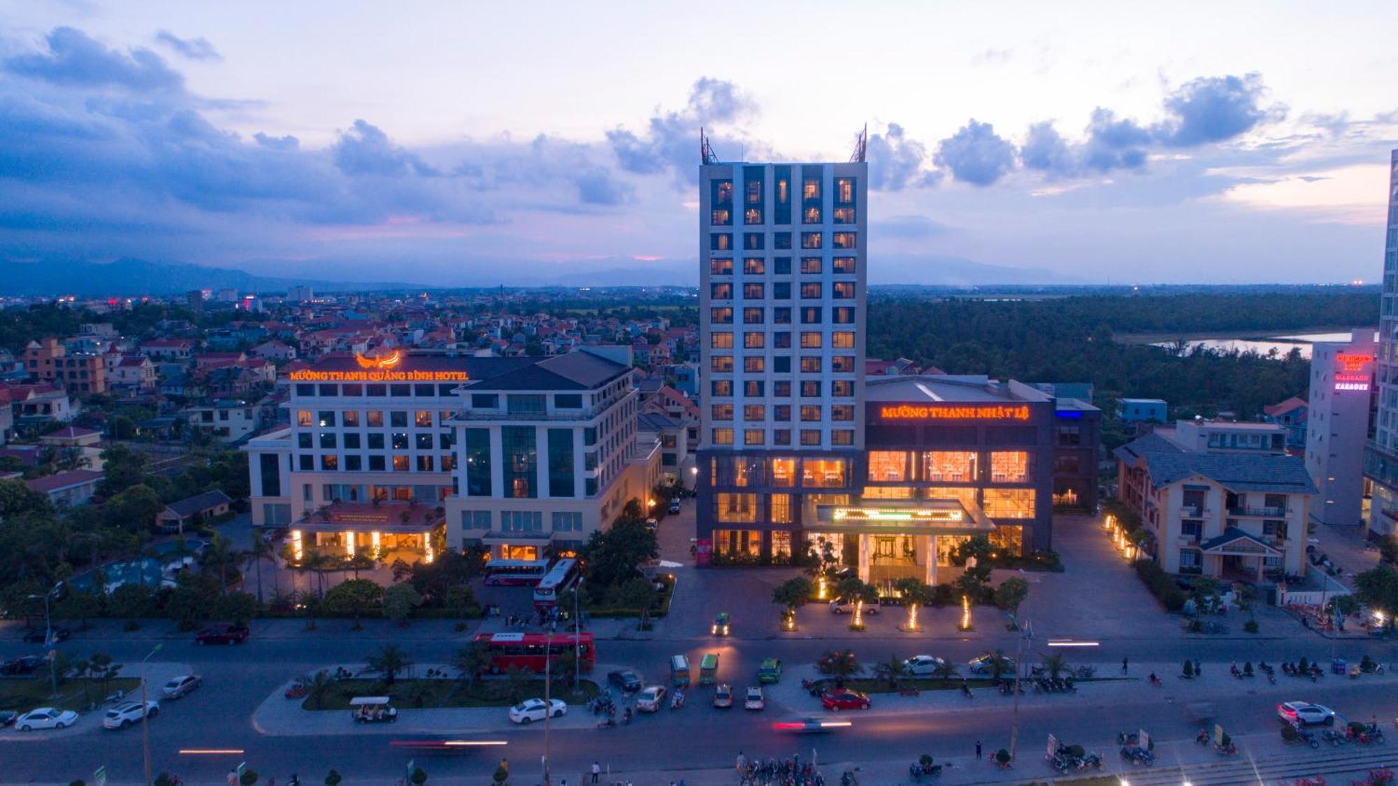 Muong Thanh Luxury Nhat Le Hotel Dong Hoi Exterior photo